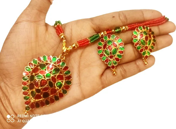 Assamese_Traditional_Gold_Plated_Red_Green_Colour_Dugdugi_Tassel_Jewellery_Set_For_Girls_&_Women